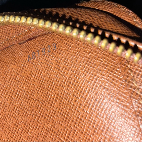 ✅AUTHENTIC LV BAG 2 WAYS LOUIS VUITTON MONOGRAM - Picture 7 of 12